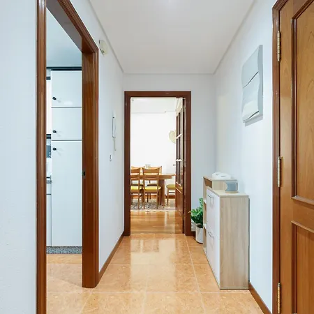 Con Parking Y 6 Huespedes By Apartment Cangas do Morrazo