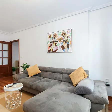 Con Parking Y 6 Huespedes By Cangas do Morrazo